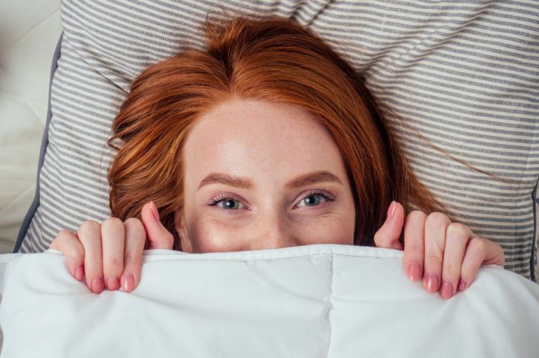 Jaka kołdra najlepsza? Poznaj 5 cech, dzięki którym wybierzesz model idealny!